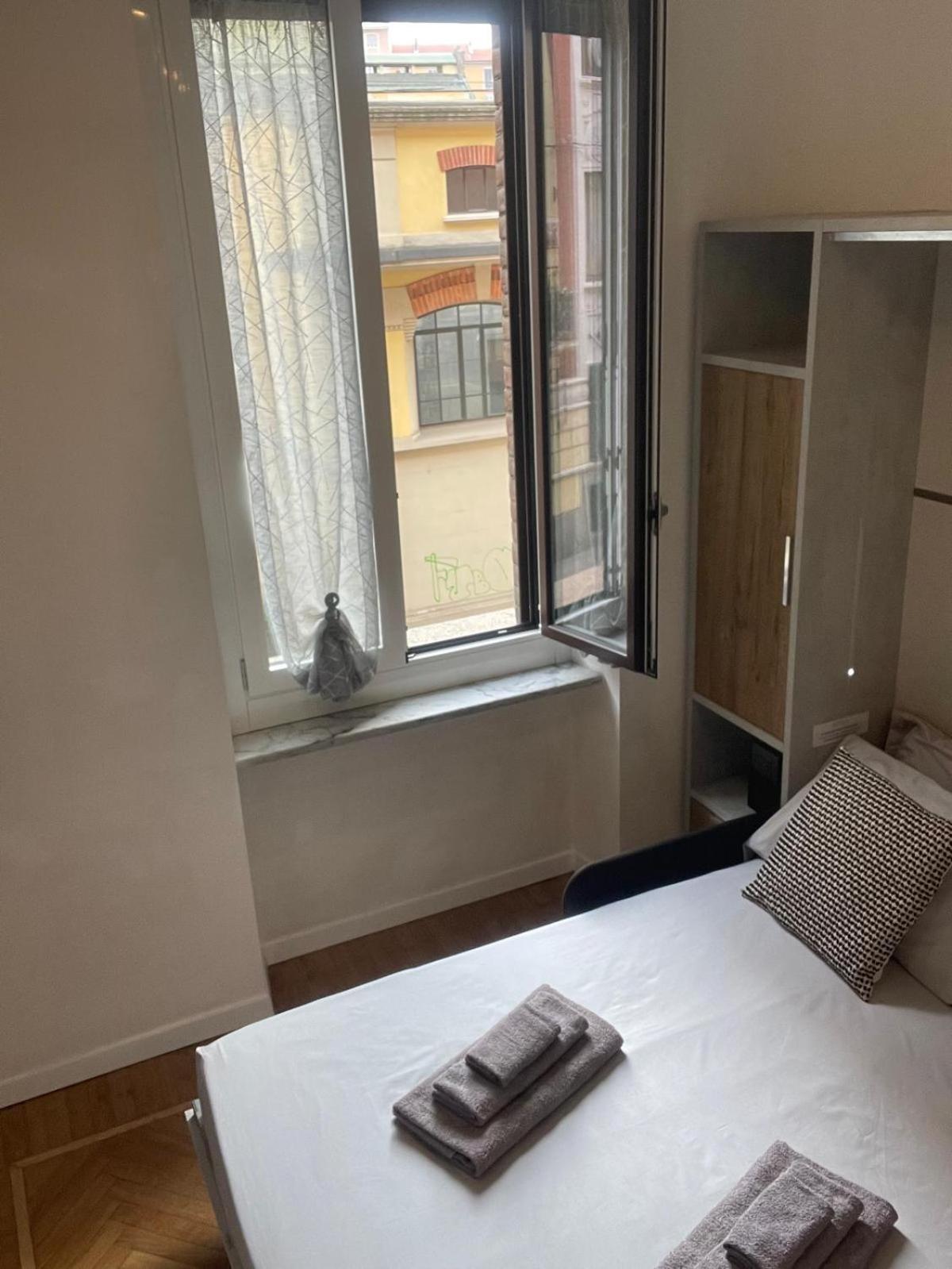 Drooms 4,0 Domotic Smart Self 24H,7 Vicino Treni Porta Susa E Centro Storico Torino Esterno foto